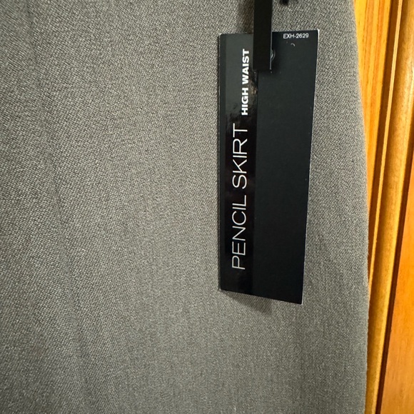 NWT Express high waist pencil skirt size 10 - Picture 2 of 9